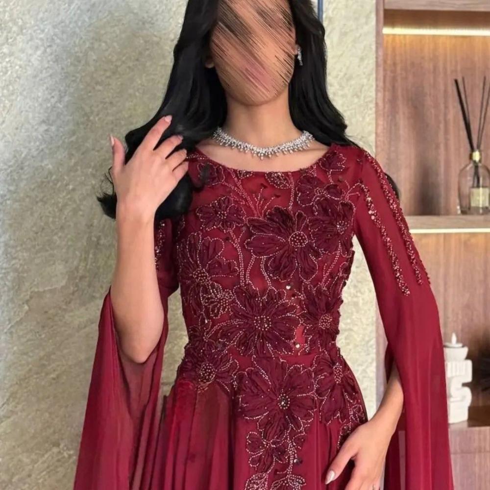 فستان سهرة ورد بارز مشغولة بالخرز