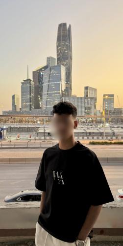 تيشيرت