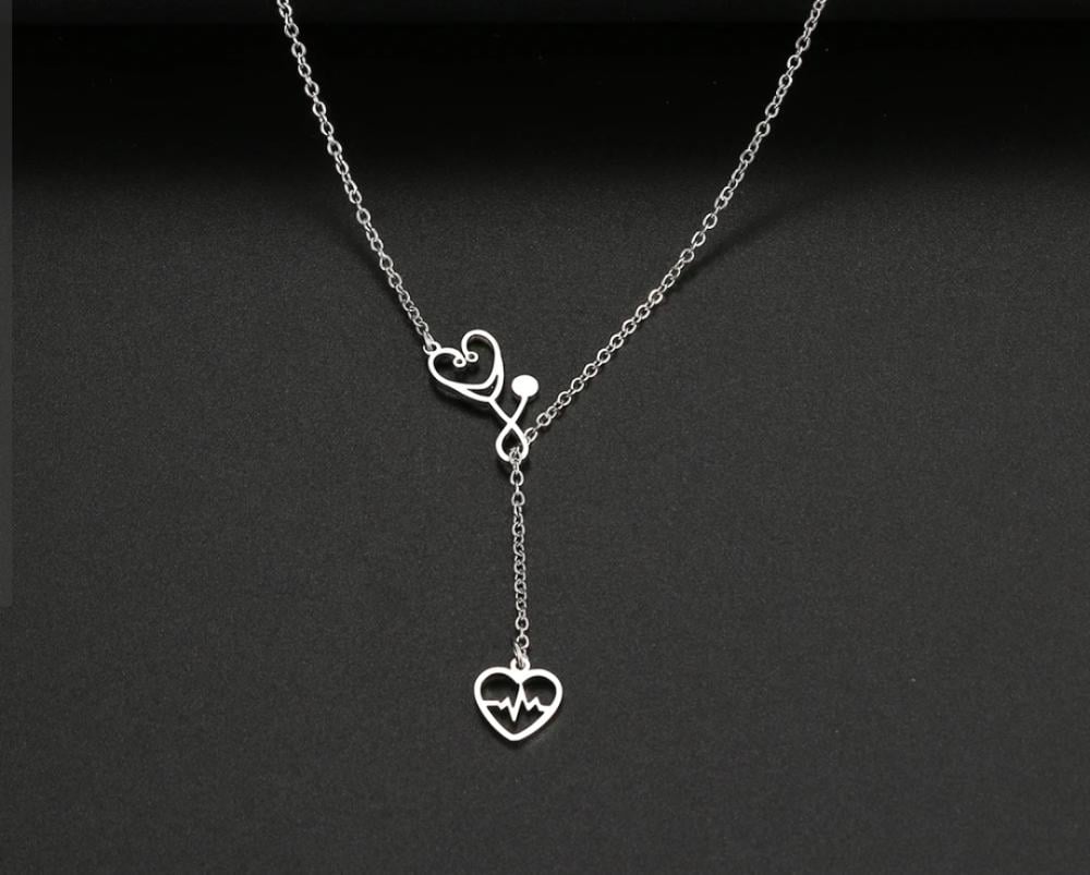 قلادات من الفولاذ المقاوم للصدأ