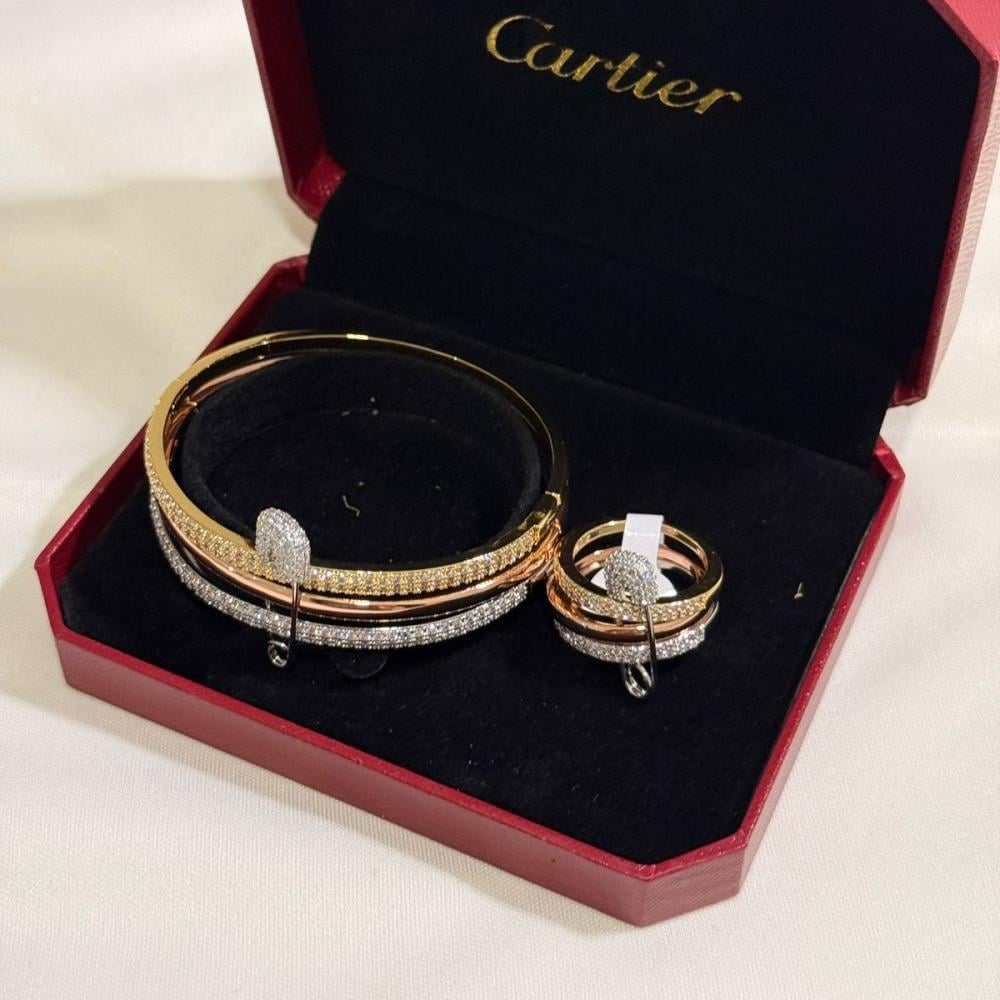 ثلاثى البريق العصرى