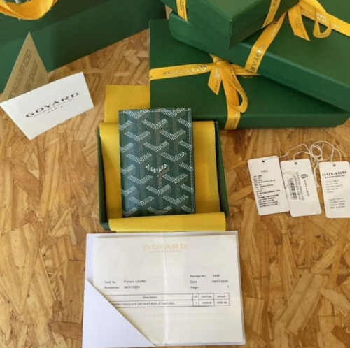 كارد هولدر Goyard
