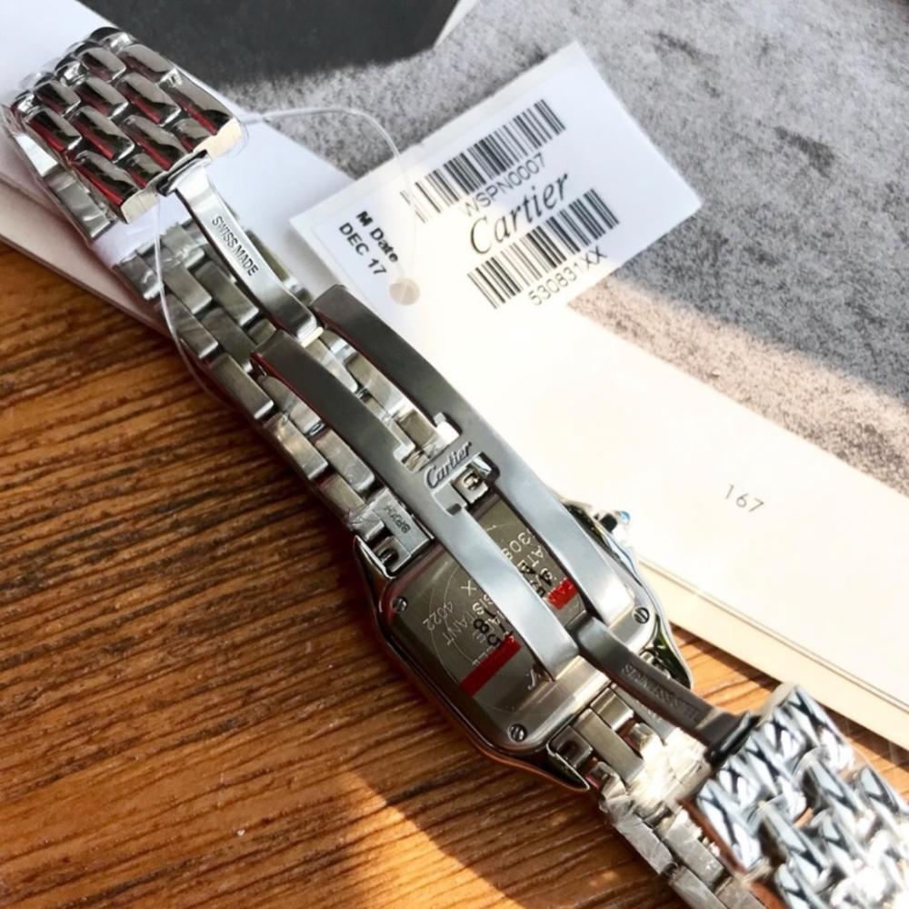 Cartier Panthère watch set with diamonds and integrated stainless stee