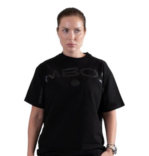 Black T-shirt