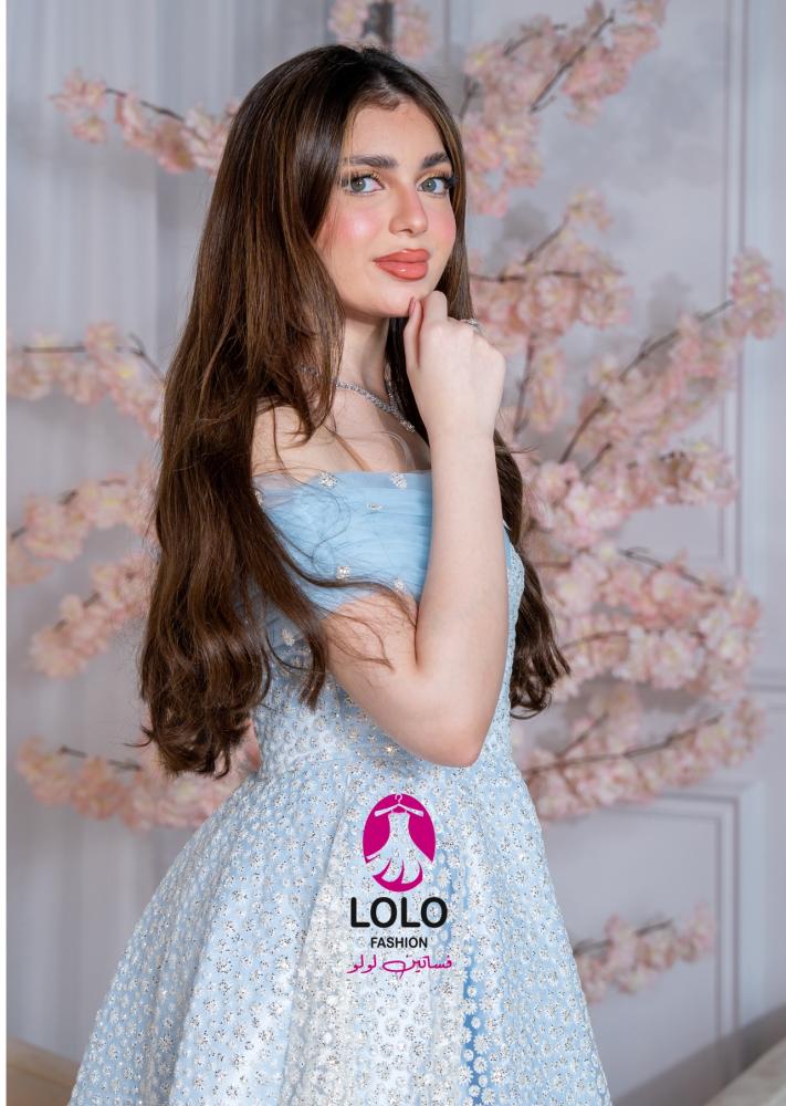 فستان مناسبات فخم جداً