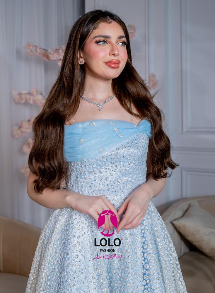 فستان مناسبات فخم جداً