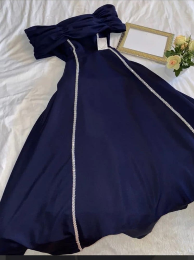 فستان زينب ا