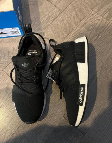 حذاء Adidas Originals# / للجنسين