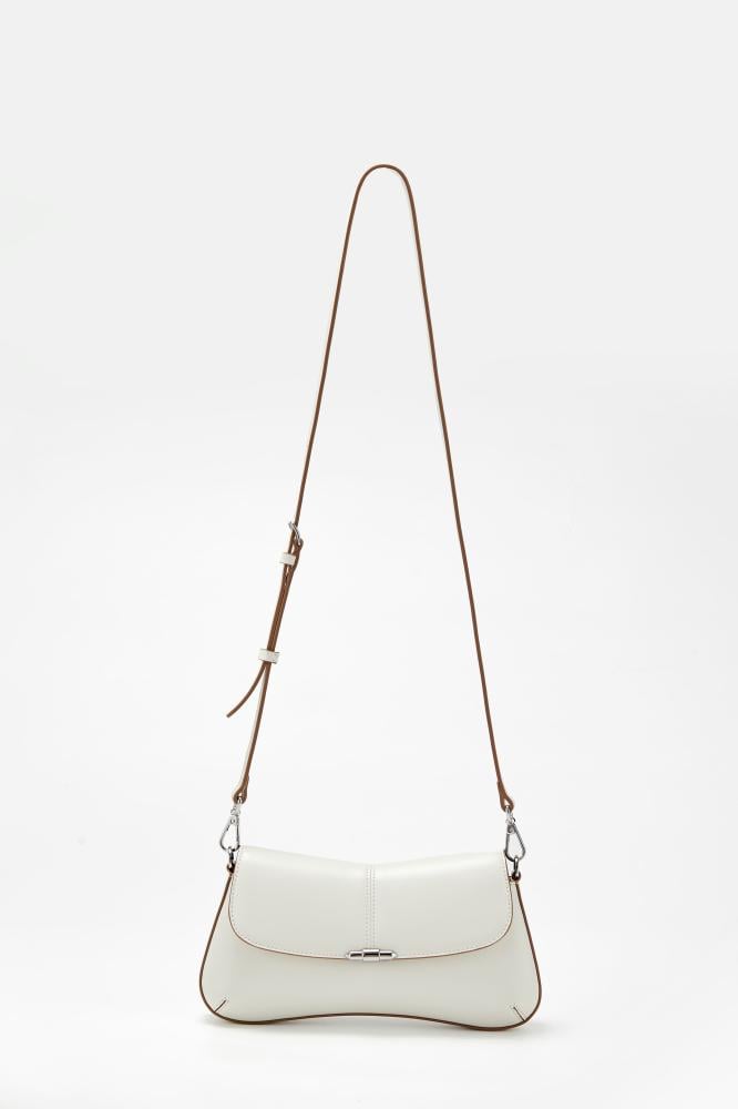 شنطة كتف ابيض