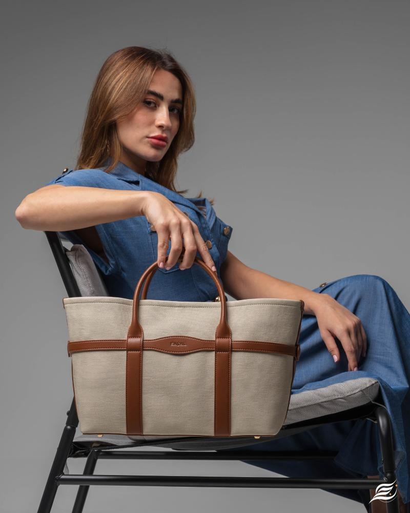 زجل - حقيبة  توت- مقبضان لون كريمي