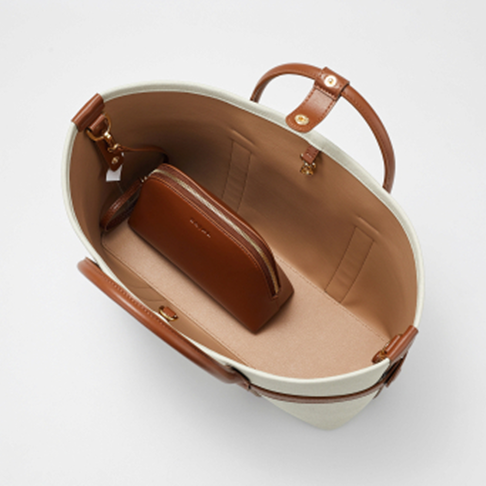 حقيبة يد نسائية