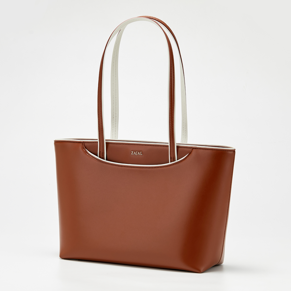 شنطه لون بني