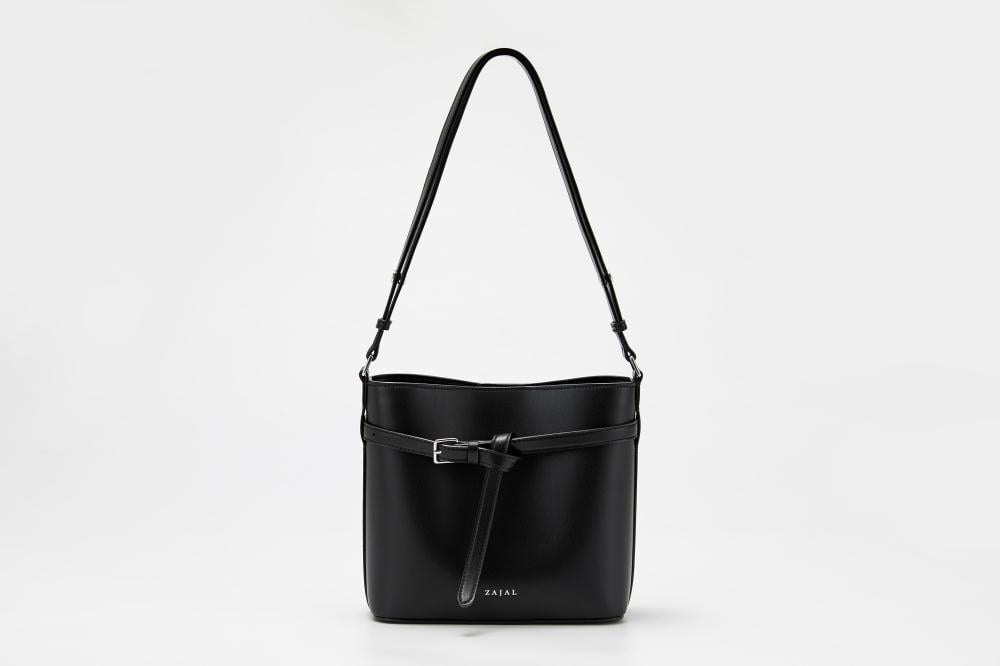 شنطة كتف نسائية