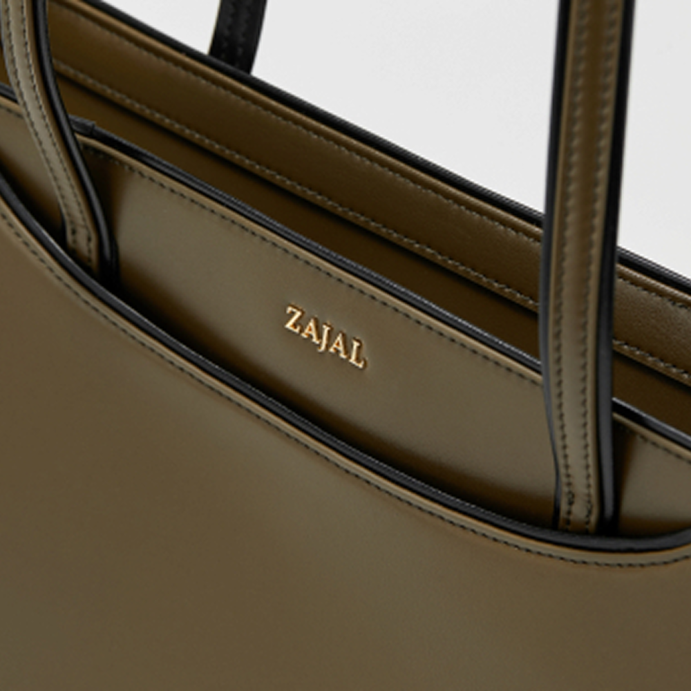 حقيبه باغيت