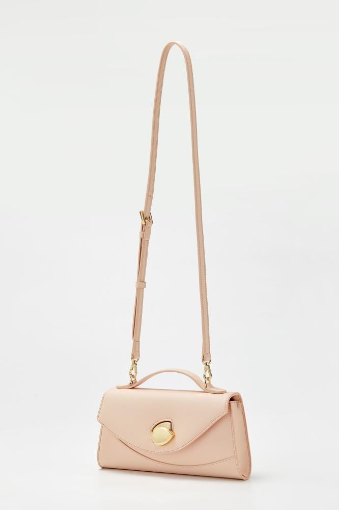 حقيبة كلاتش