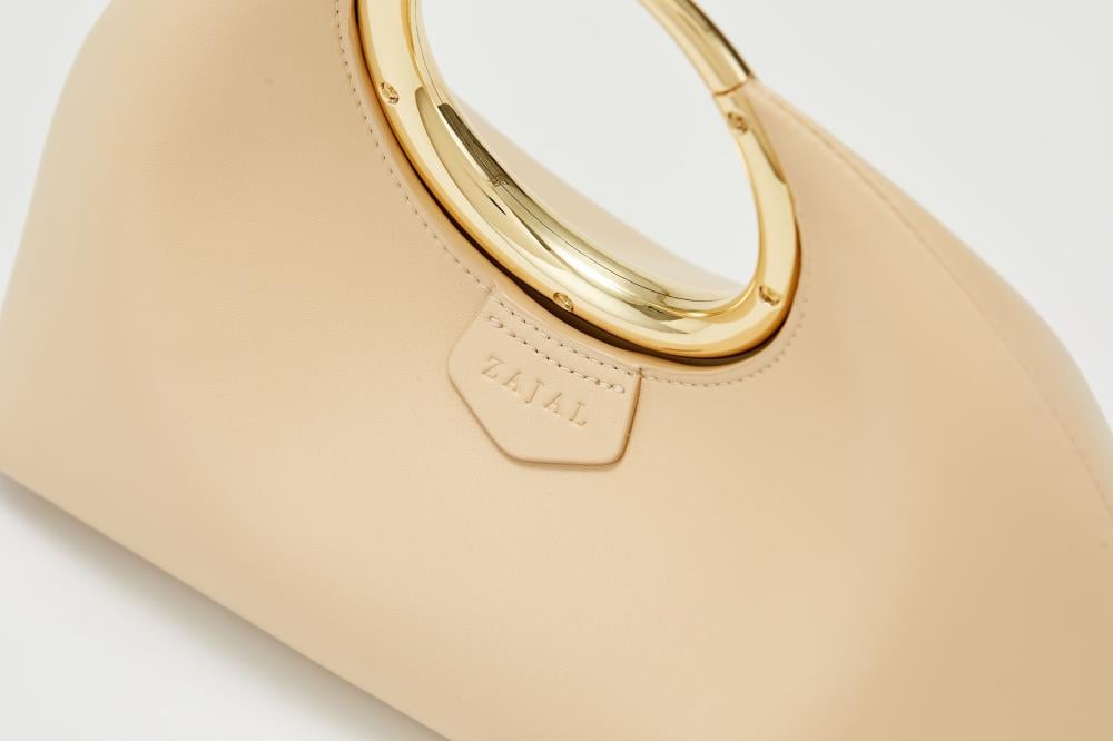 شنطة نسائية فاخرة