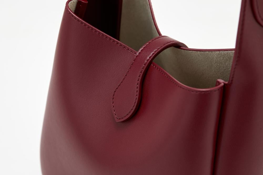 زجل - حقيبة دلو - مقبض واحد لون برقندي