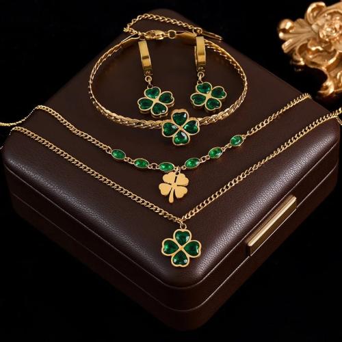 طقم مجوهرات
