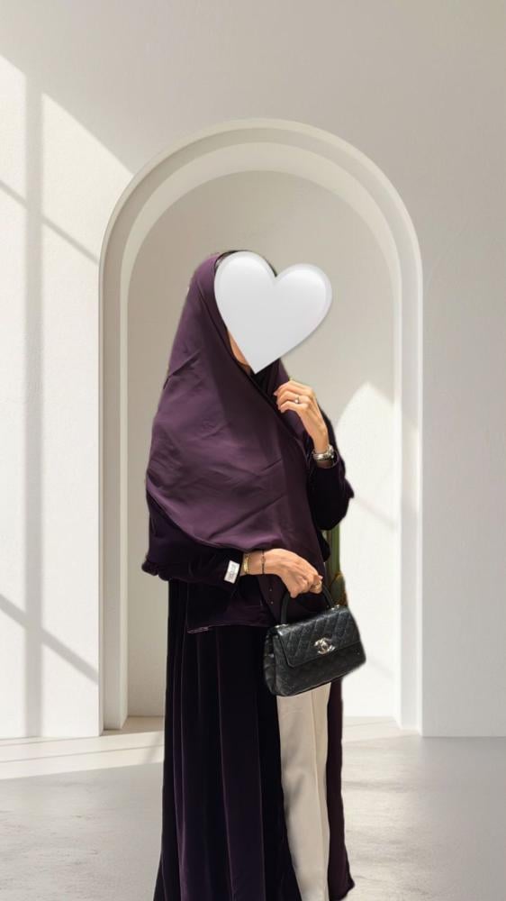 عبايات شتوية بنفسجية