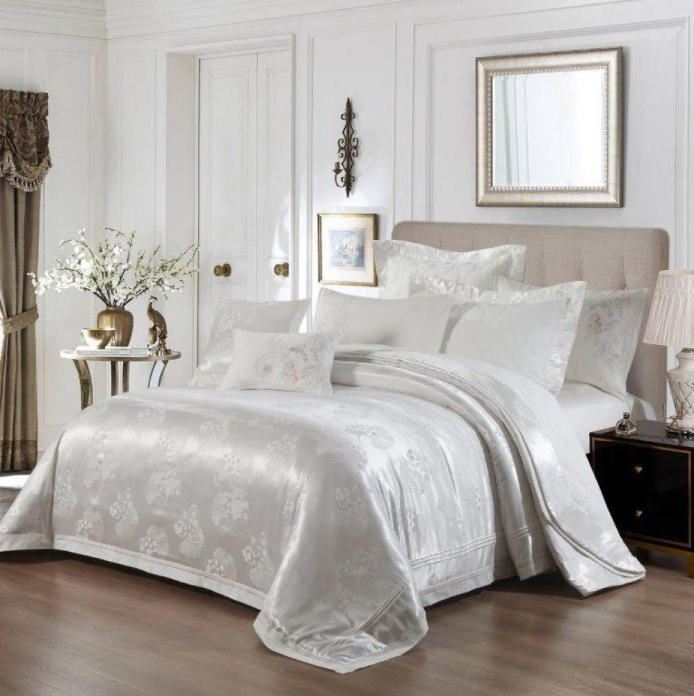 لحاف كنج 9 قطع في الصندوق كانون نفرين عرايسي