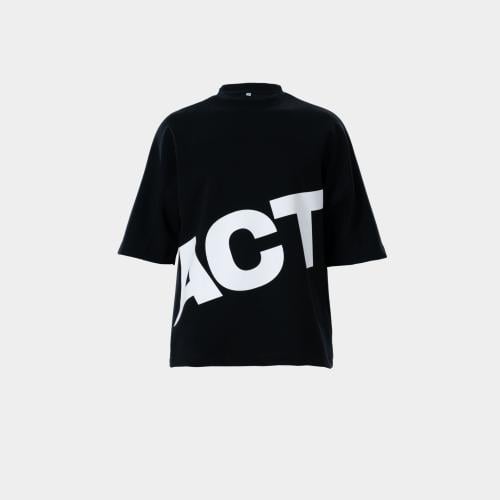 Black T-shirt