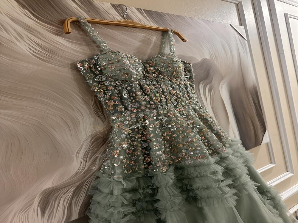 فستان انوار