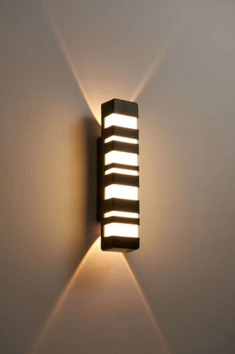 إنارة جدارية خارجية 24 واط – تصميم شبكي بإضاءة صفر...