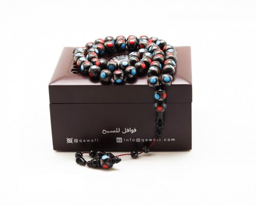 قوافل سبحة خشب الأبنوس مشغول بالفضة و مطعم بالسندل...