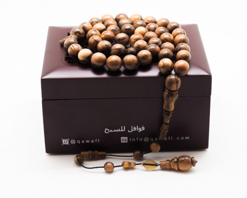 قوافل سبحة خشب العود Oud0007
