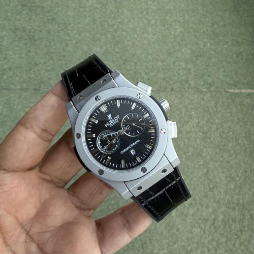 ساعة اوبلو كلاسك سموك اسود