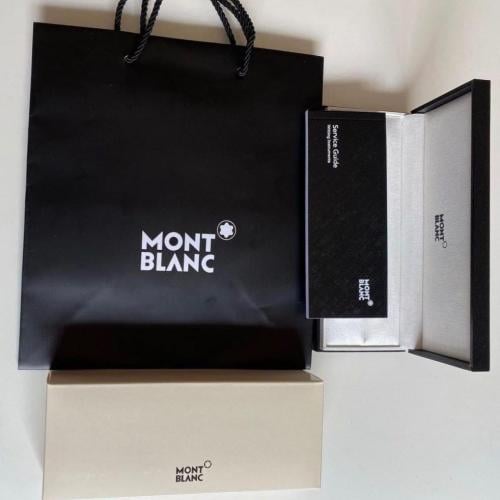 علبة قلم مون بلان