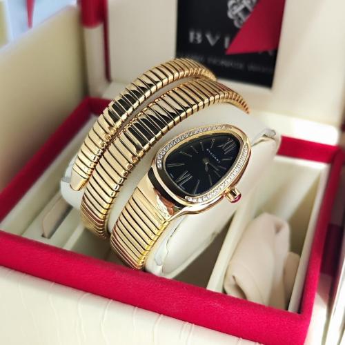 ساعة نسائيه الثعبان المشهوره