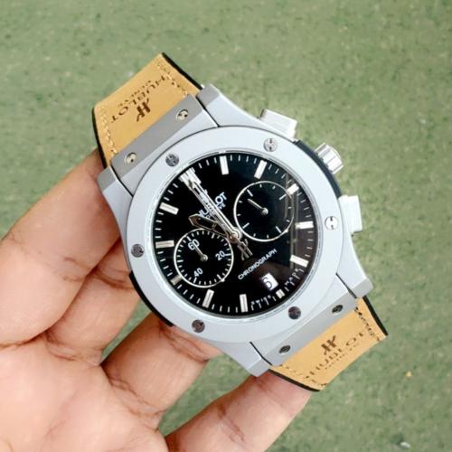 ساعة هوبلت كلاسك