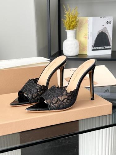 كعب Gianvito rossi - متعدد الالوان