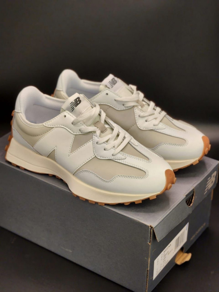 New Balance 327