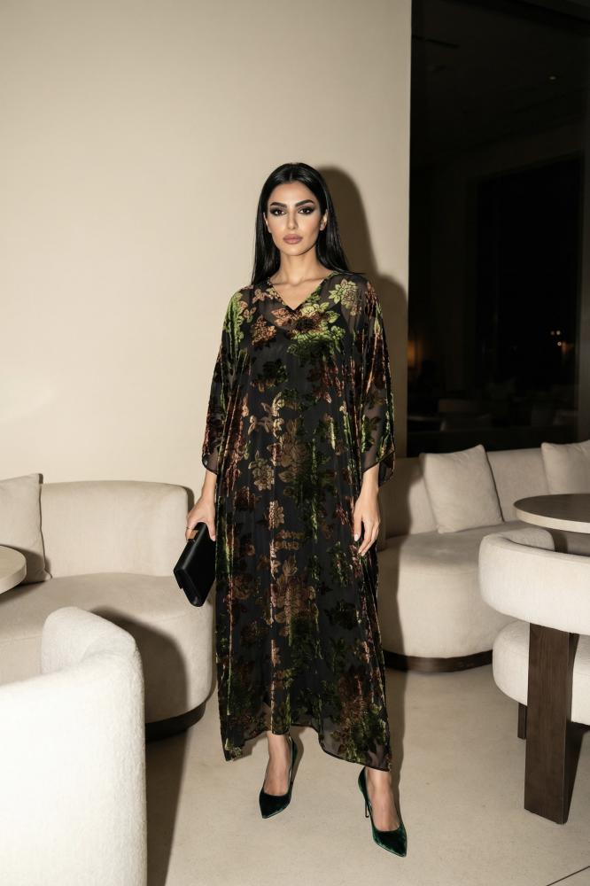 Women’s Floral Velvet-Detail Caftan SIZE:(M)