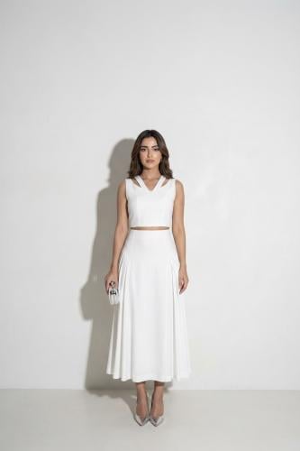An elegant white linen midi skirt SIZE:(XL)
