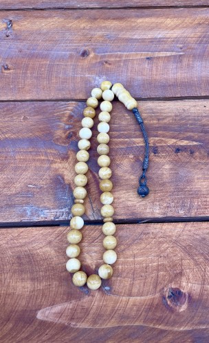 تراب كهرمان