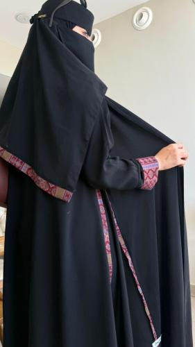 عباية حور