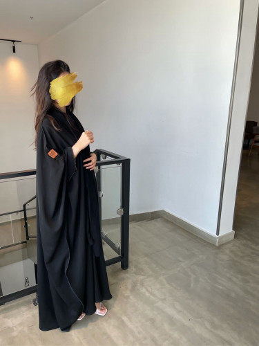 عباية قصة بشت