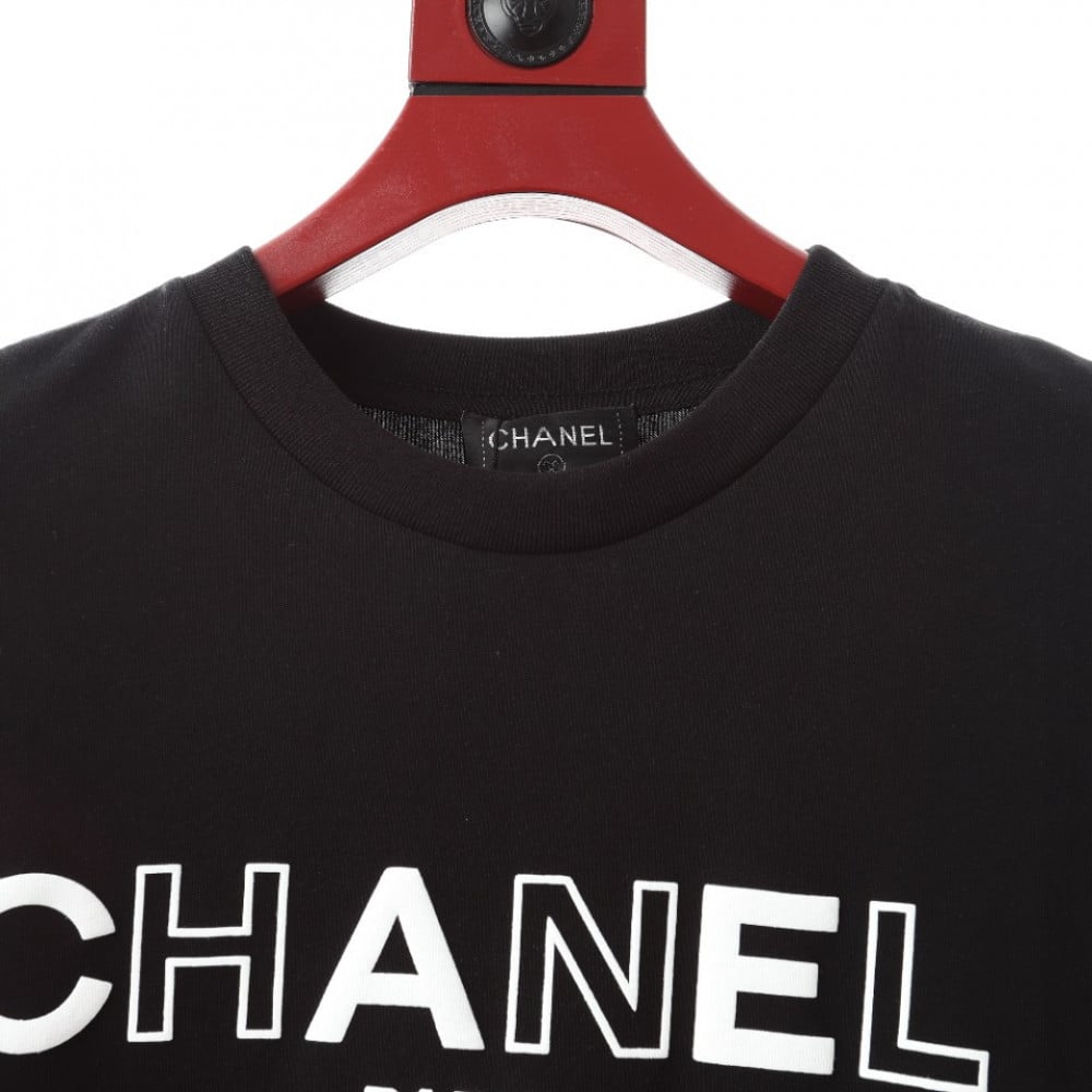 CHANEL T-shirt - MADELYN