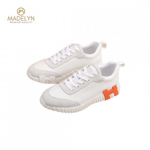 سنيكر هيرمس