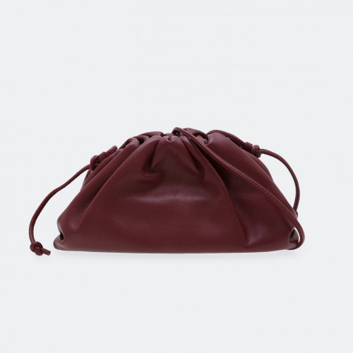 شنطة بوتيجا فينيتا جلد طبيعي Bottega Veneta