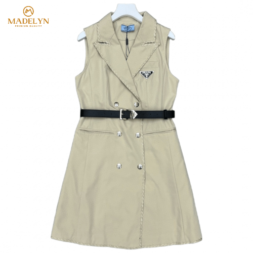 فستان برادا