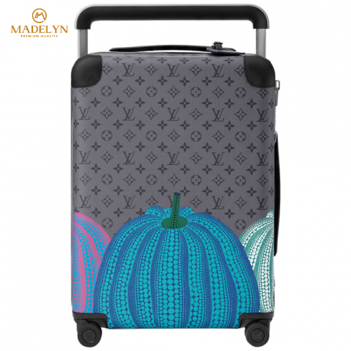 حقيبة Horizon 55 بتوقيع LV x YK