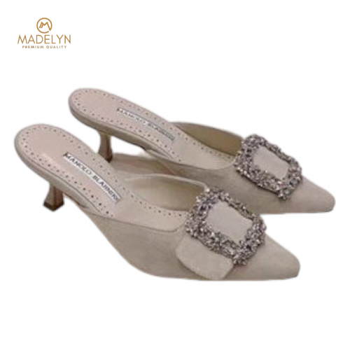 كعب مانولو بلانيك