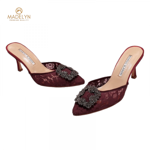 كعب مانولو بلانيك