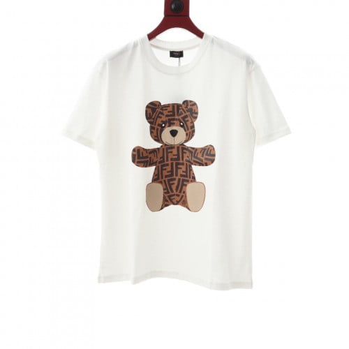 تيشيرت من فندي