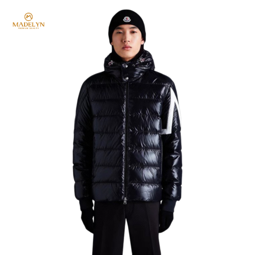 جاكيت مونكلير