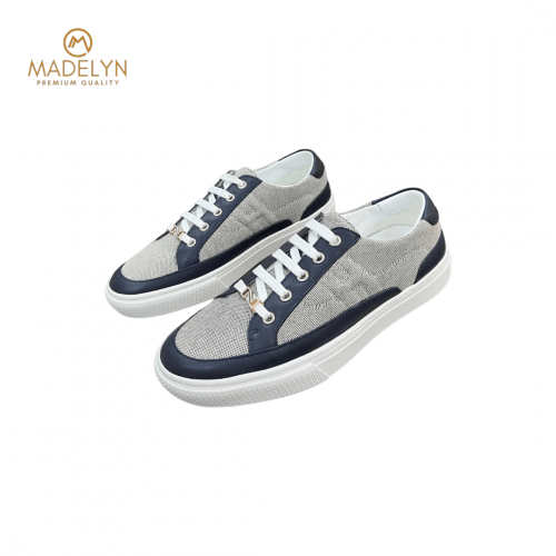 سنيكر هيرمس