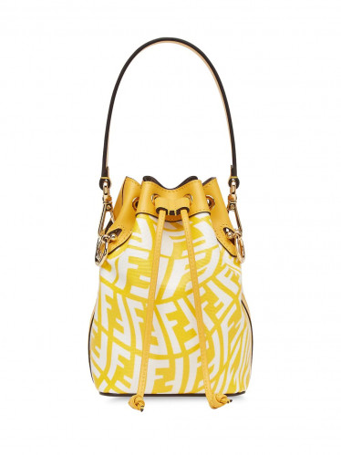 شنطة من فندي